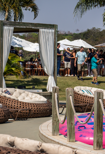 lagoon-beach-club-12